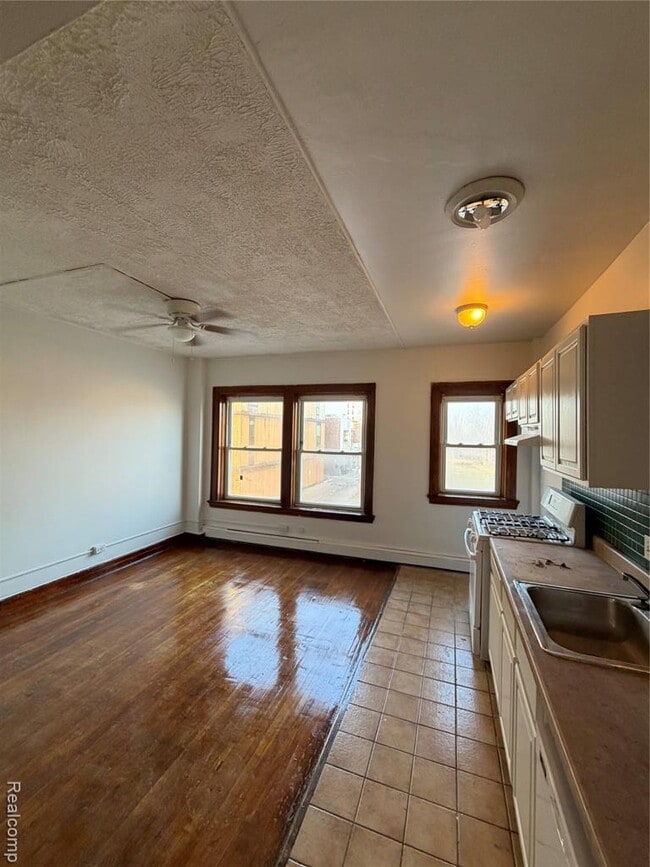 Building Photo - 2627 John R St