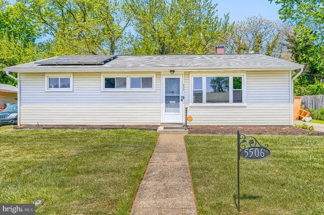 Foto del edificio - 5506 Adleigh Ave