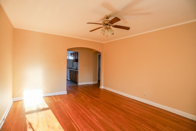 Foto del edificio - 5931.5 N Northwest Hwy