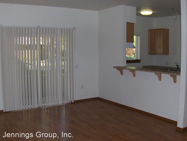Building Photo - 550 E 15th Ave