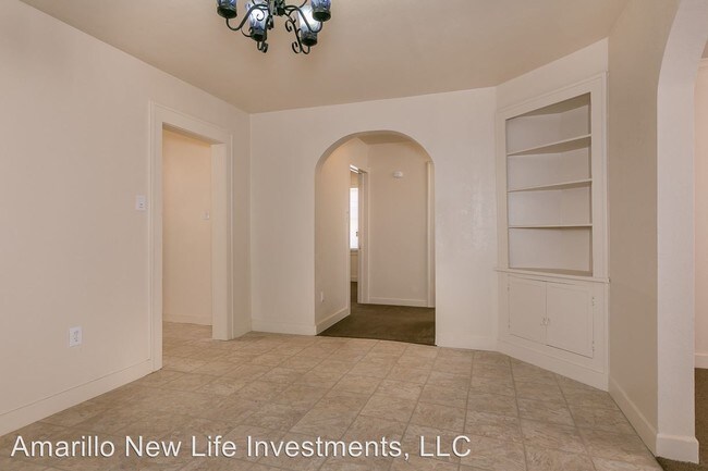 Building Photo - 3 br, 1 bath House - 701 Sunset