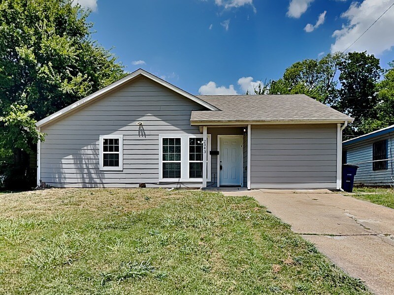 Foto principal - 2343 E Pentagon Pkwy