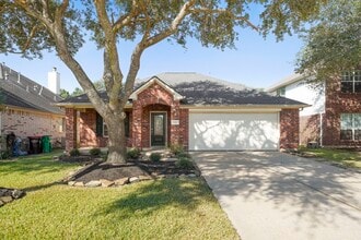 Building Photo - 22015 Bronze Leaf Dr