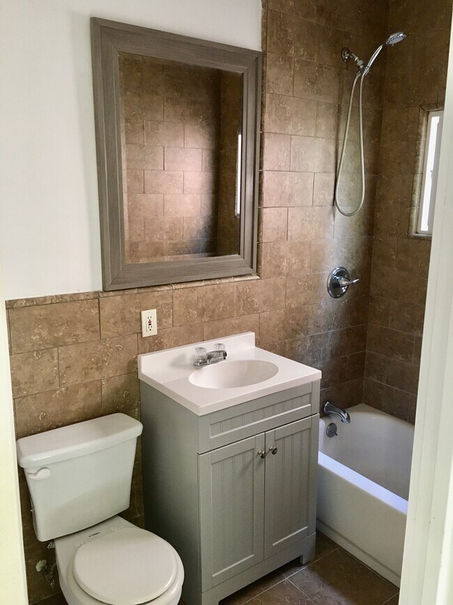 Bathroom - 1650 Redondo Ave