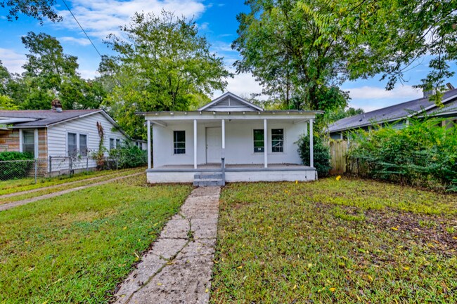 Foto del edificio - 203 Ash Ave