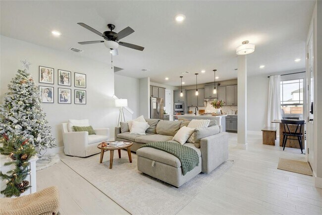 Foto del edificio - 8302 Corrigan Pass