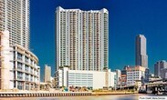 Foto principal - 350 S Miami Ave