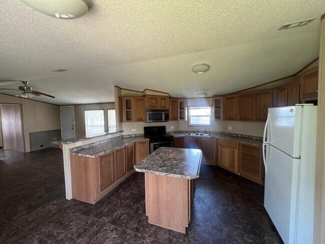 Foto del edificio - 3959 County Rd 227