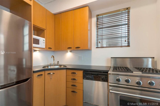 Foto del edificio - 740 10th St