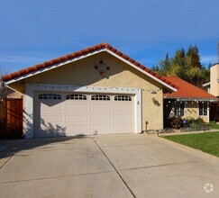 Building Photo - 3409 Cedardale Dr