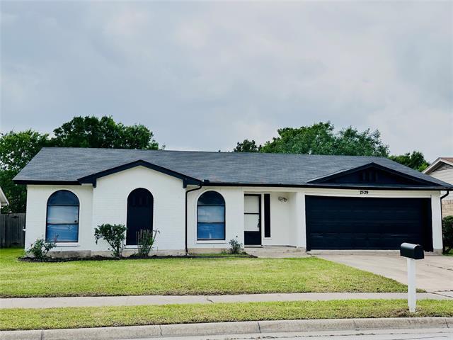Primary Photo - 7529 Clover Ln