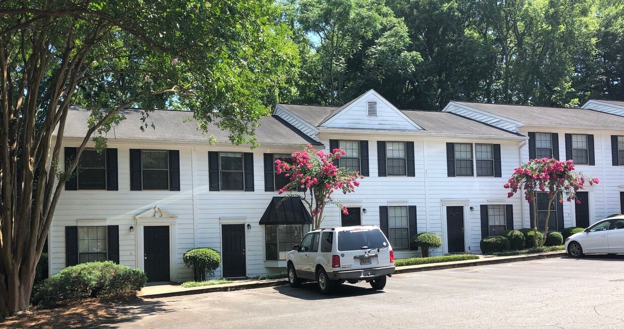Foto principal - Great Location! Five Points Tanyard Condom...
