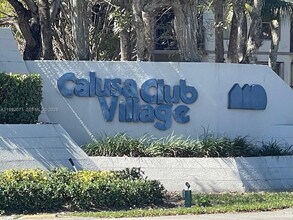 Building Photo - 8810 SW 132nd Pl