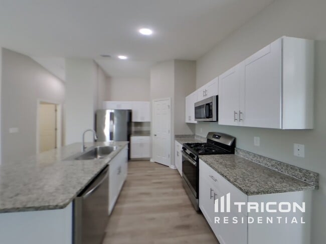 Building Photo - 14607 Brumby Ridge Ave