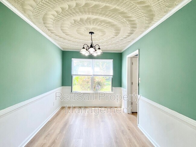 Foto del edificio - 5525 Fair Oaks Dr