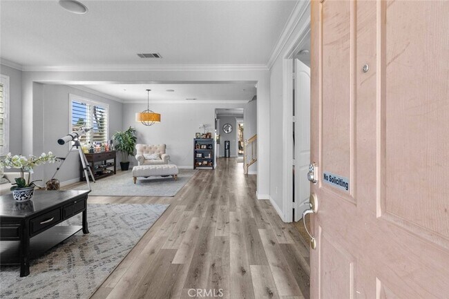 Foto del edificio - 4982 Snowberry Dr