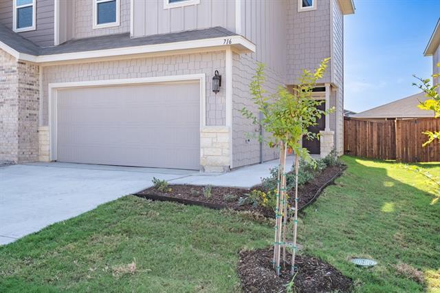 Foto del edificio - 720 Wheatfield Dr