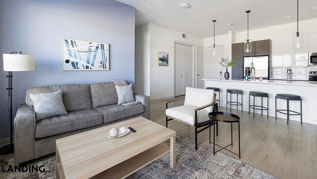 Building Photo - 1345 E 15th St