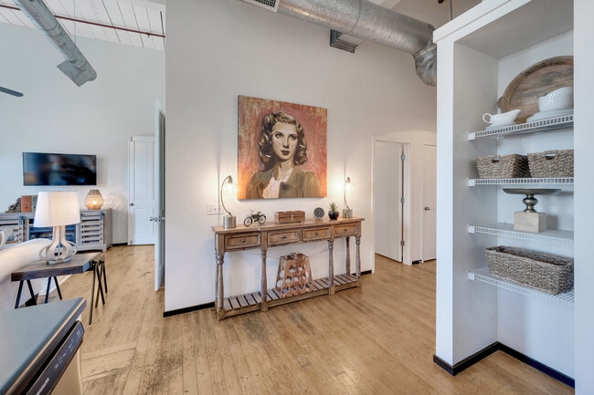 Model Kitchen/Entry - Enterprise Mill Apartments