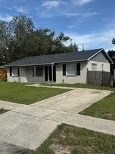 Building Photo - 2317 E Dana Dr