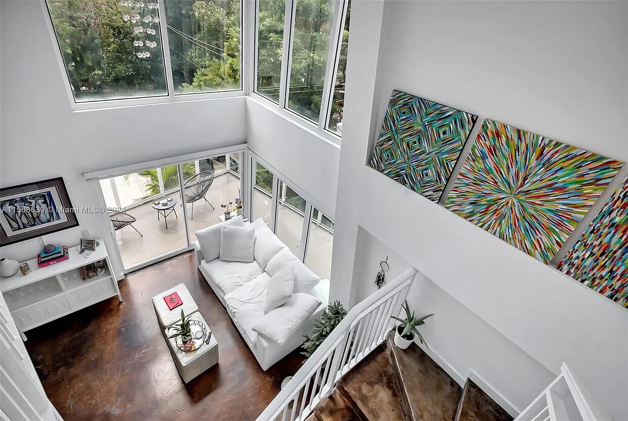 Foto principal - 1528 Brickell Ave