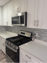 Building Photo - 3421 Elm St