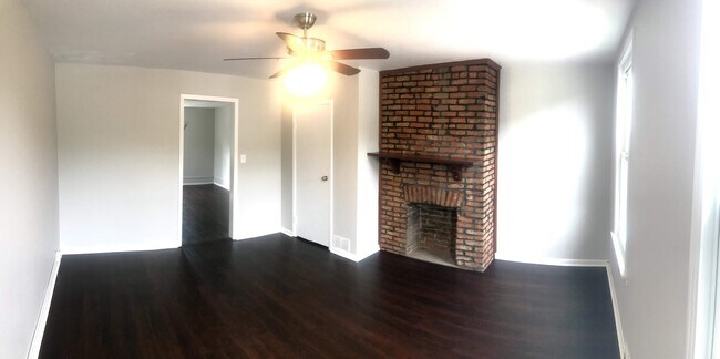 Building Photo - 204 Wall Avenue - Duplex - STH