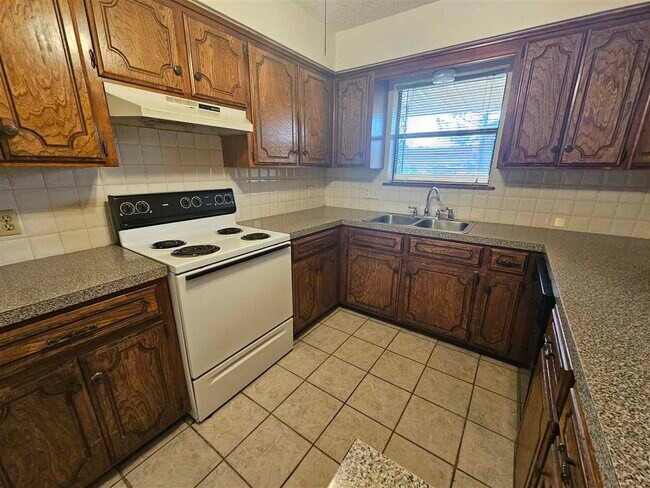 Foto del edificio - 2307 NW Terrace Hills Blvd