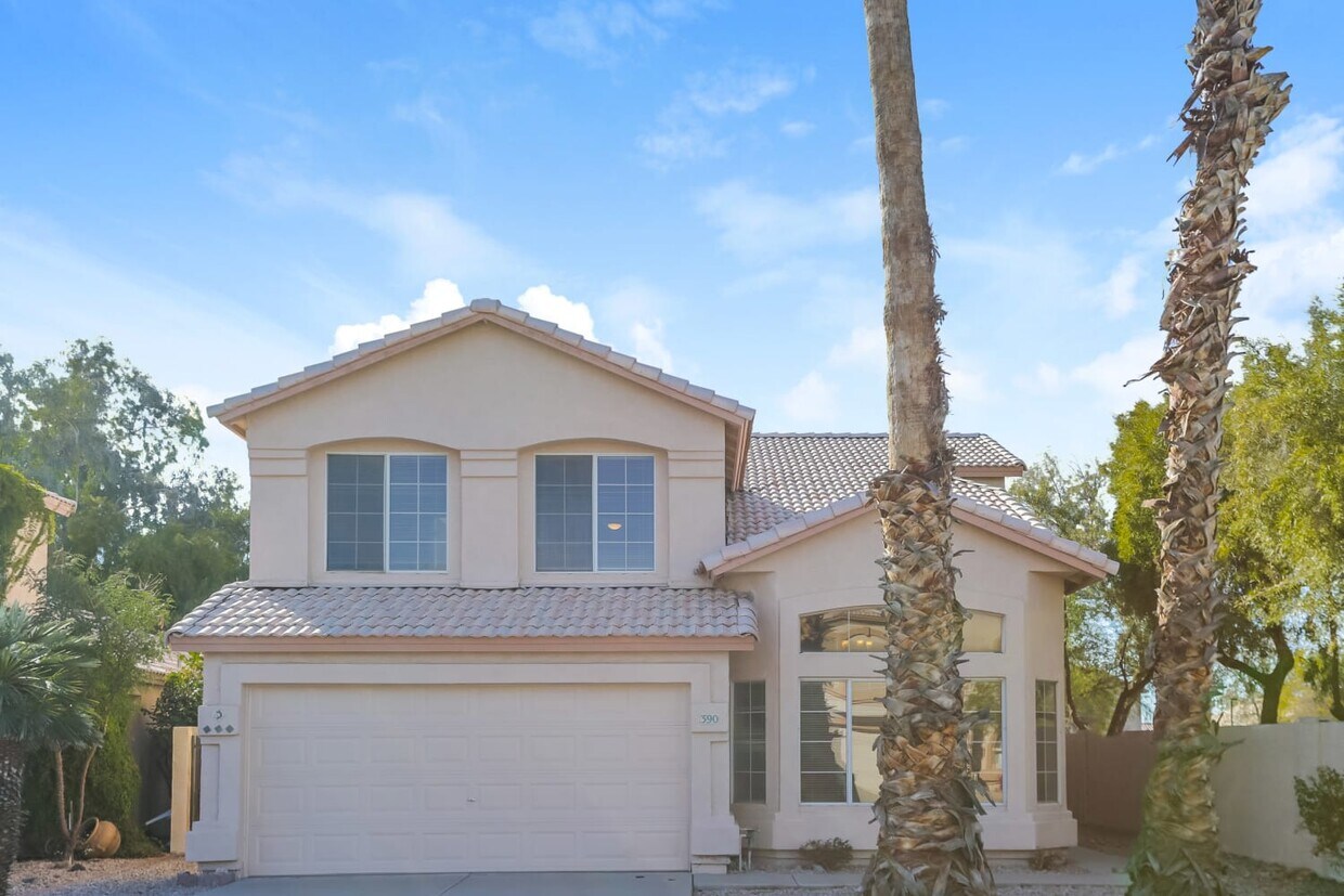 Foto principal - 390 S Robins Way