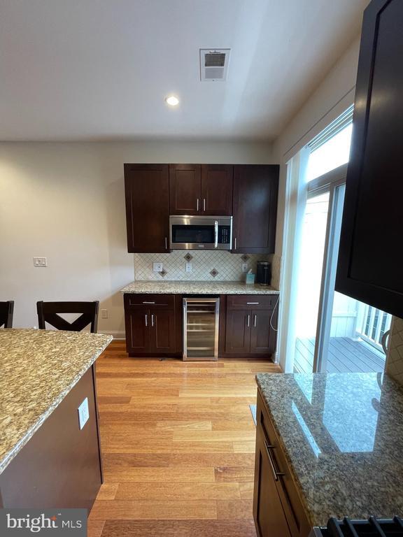 Foto del edificio - 2304 Alter St