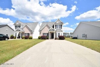 Building Photo - 2209 Remington Ct