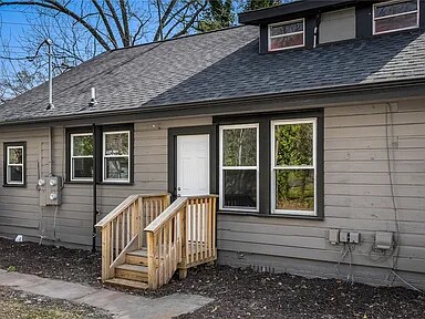 Building Photo - 606 Hwy 29 Byp N