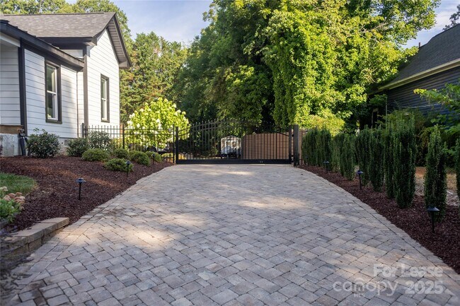 Building Photo - 311 S Academy St