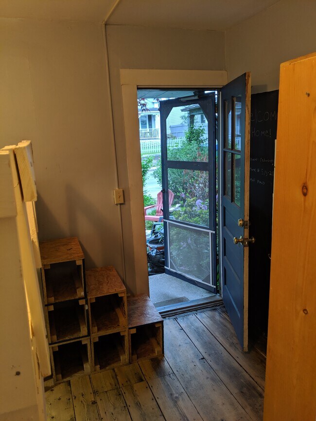 25 Canal Unit Apt. 3, Brattleboro, VT 05301 Apartments in Brattleboro