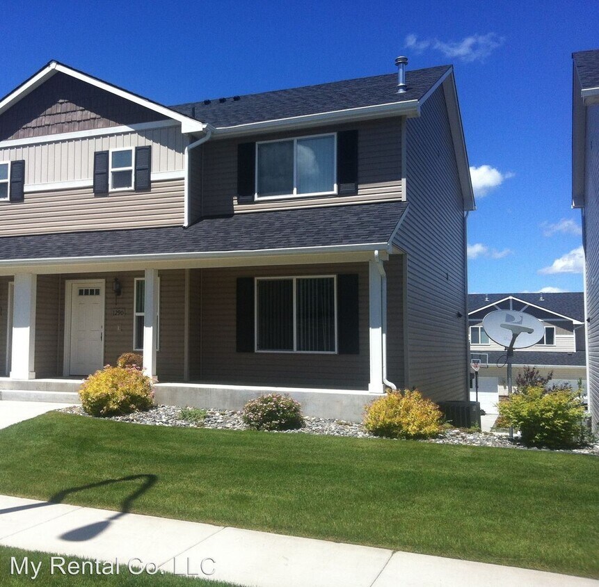 Primary Photo - 3 br, 2.5 bath House - 1290 SW Lost Trail