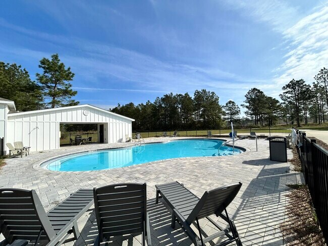 Foto del edificio - 6737 Sarah Ann Way