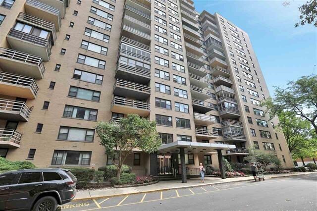 Foto principal - 201 St Pauls Ave