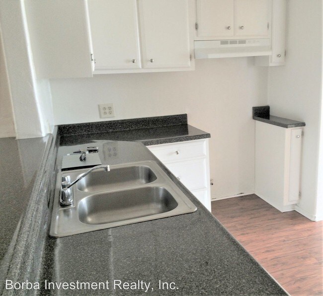 Building Photo - 3 br, 1 bath House - 1208 W. 223rd. Street