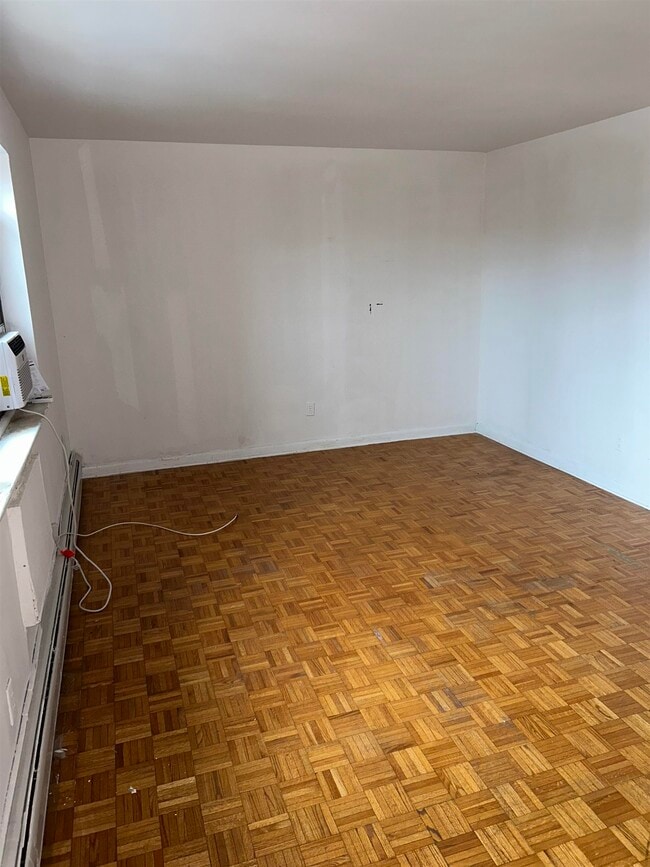 Building Photo - 708 JFK Blvd E