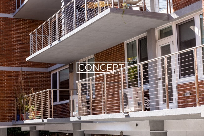 Foto del edificio - 334 Harvard St