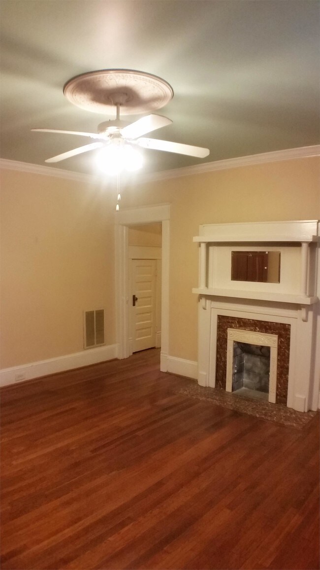 Foto del edificio - 108 Shady Blvd NW