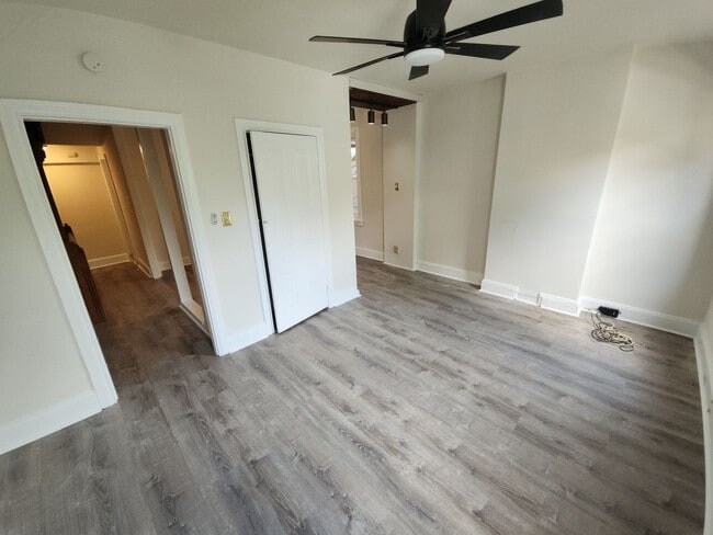 Photo - 109 W 4th Ave Apartment