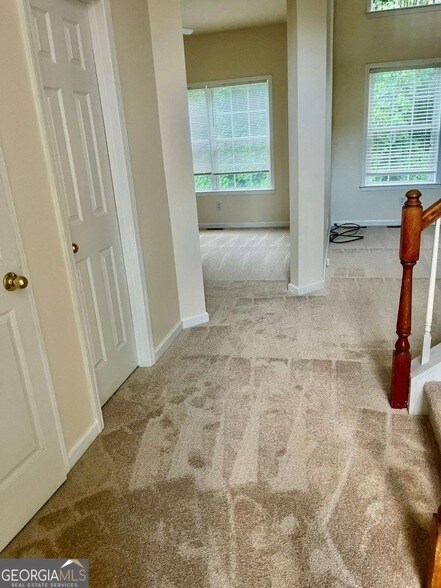 Foto del edificio - 6074 Brookmere Ln SE
