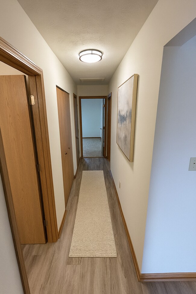 Foto del edificio - 2 Bedroom Ranch-Style Condo available now!