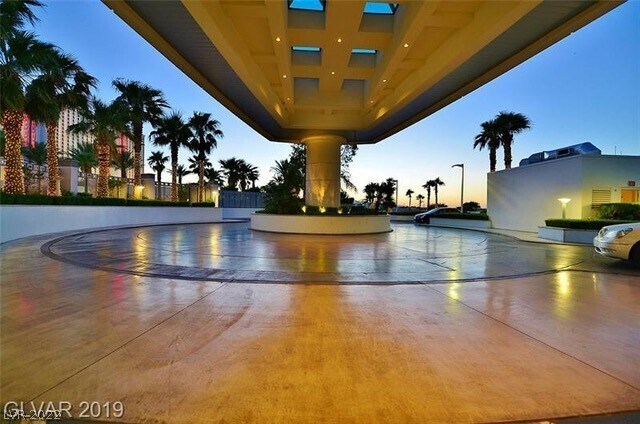 Foto del edificio - 2700 S Las Vegas Blvd