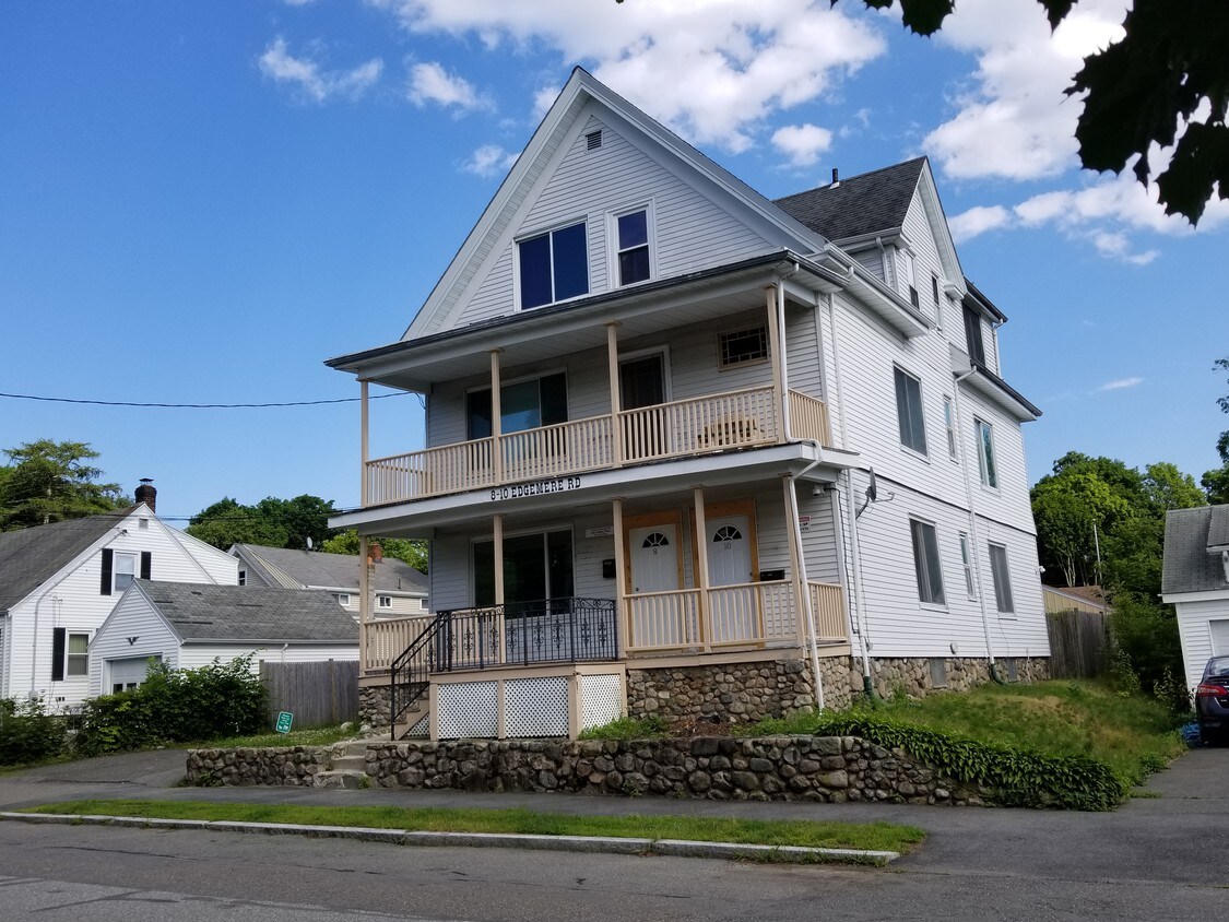 Primary Photo - 8 Edgemere Rd