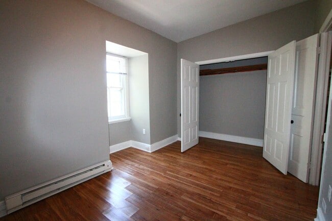 Building Photo - 4932 Rubicam St