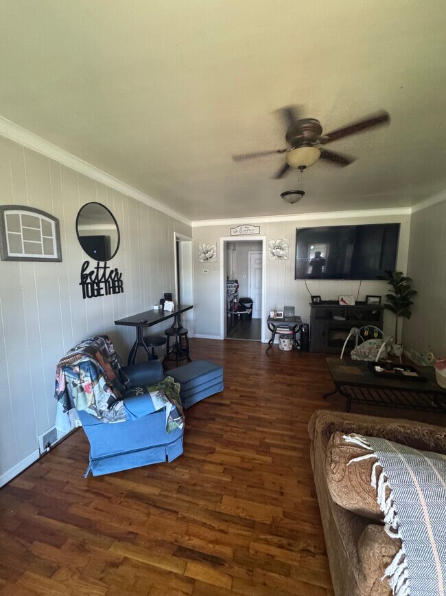 Foto del edificio - 318 N 18th St