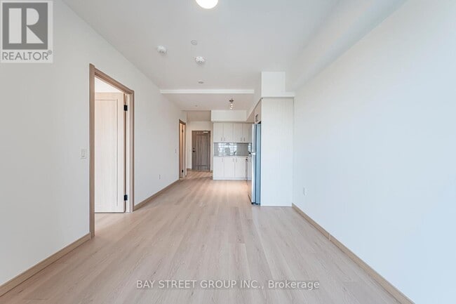 Building Photo - 3421 Sheppard Ave E