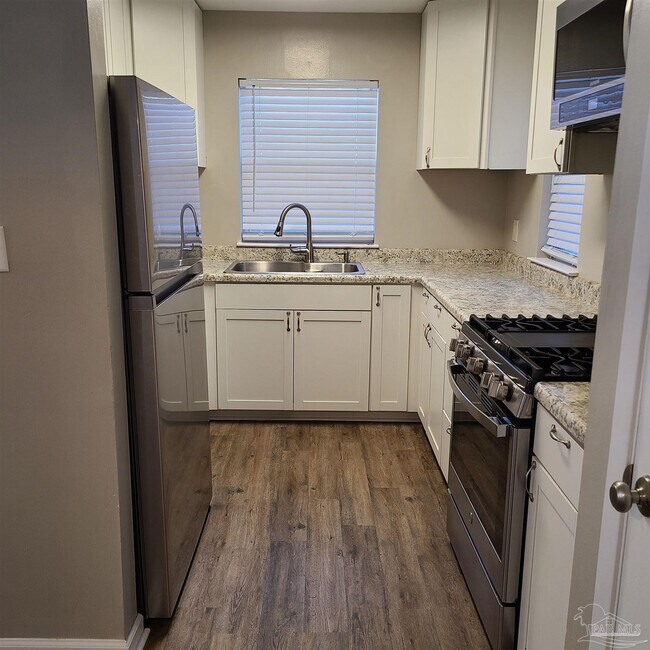 Foto del edificio - 910 N De Villiers St